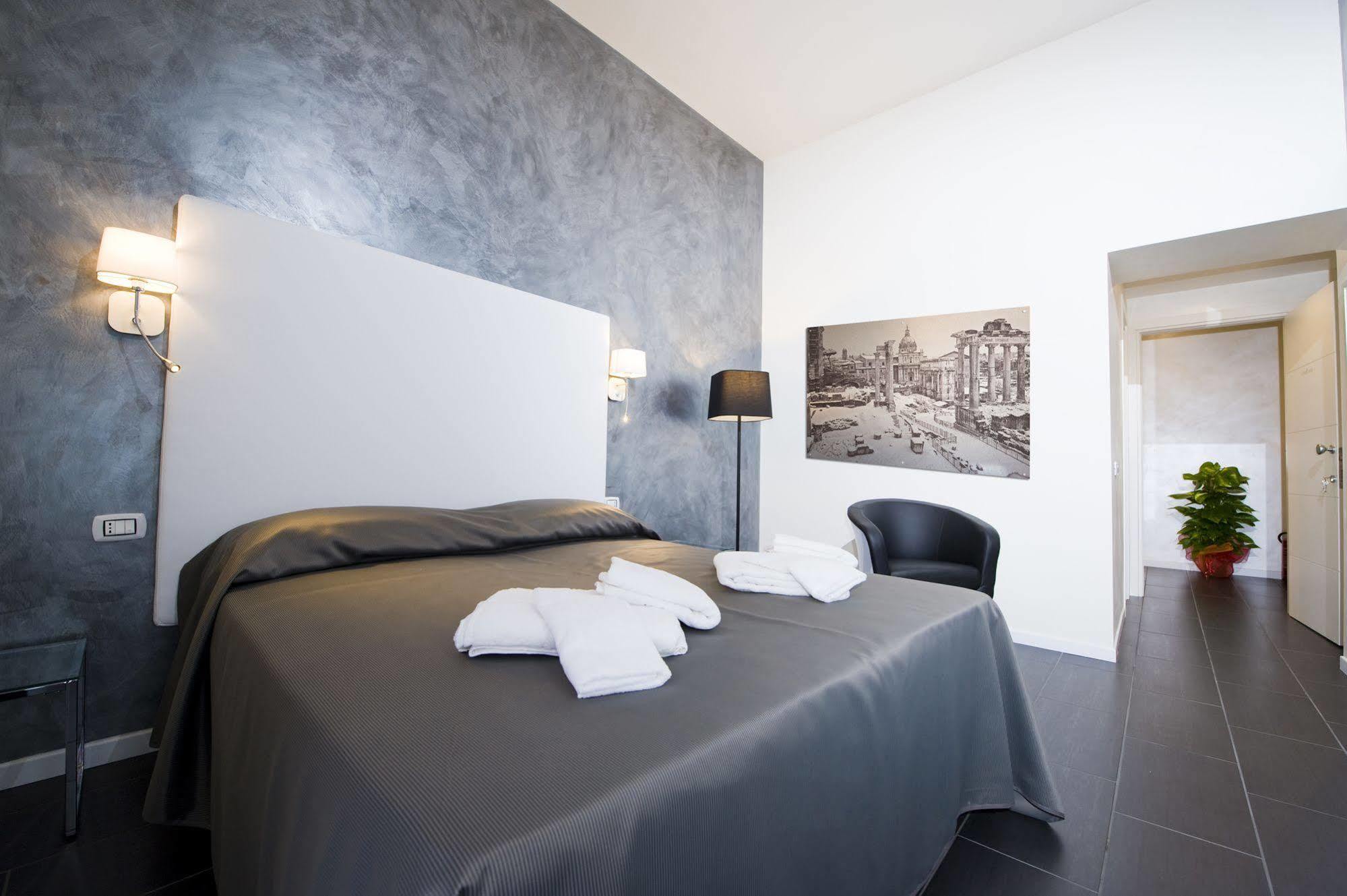 Grey&White Hotel Rome Luaran gambar